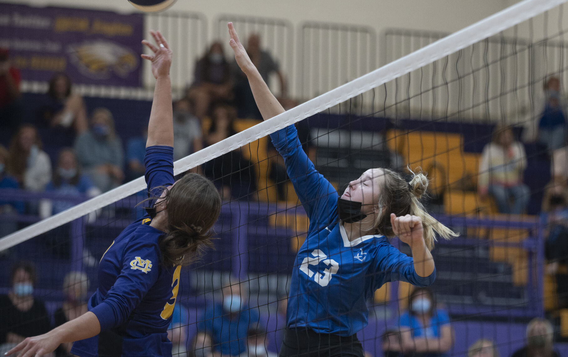 Civic Memorial vs. Alton Marquette